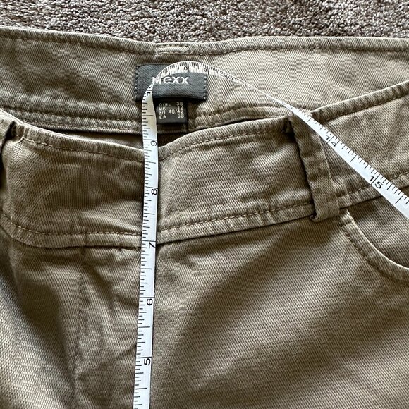 Mexx Cuffed Capri Pants - Picture 10 of 10